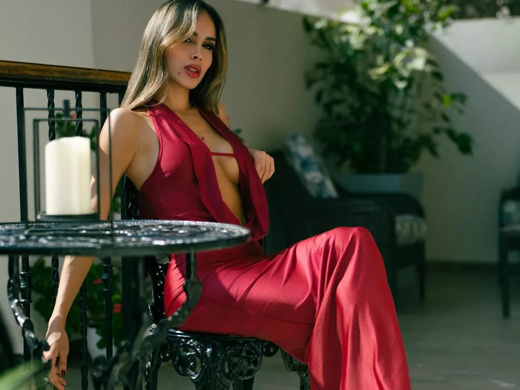 LinaVon from LiveJasmin