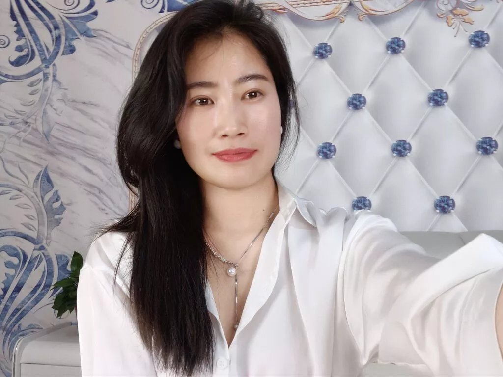 Primerosa from LiveJasmin