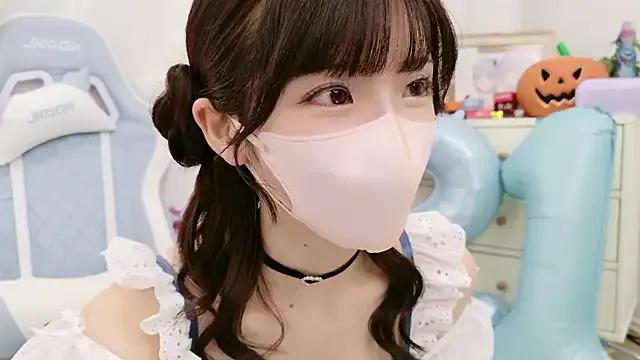 Try -minami-, she wants to masturbate for you -minami- from StripChat