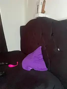 Sexy _Luuna wants you to fuck her body now _Luuna from StripChat