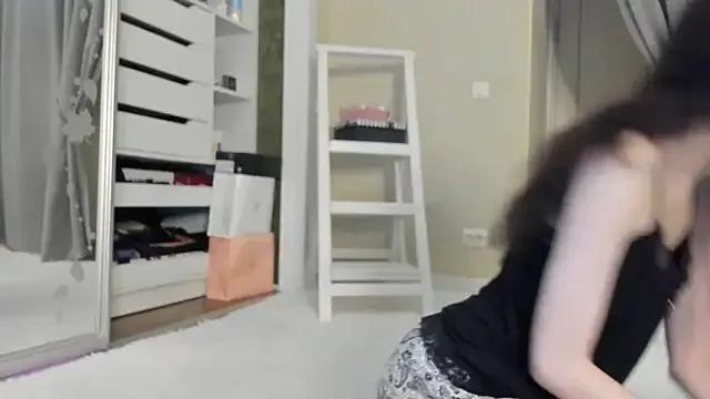 Admire Baby_Jewel, she wants to masturbate for you Baby_Jewel from StripChat