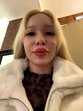 babydolll from StripChat