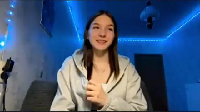 Beauty_miIa from StripChat