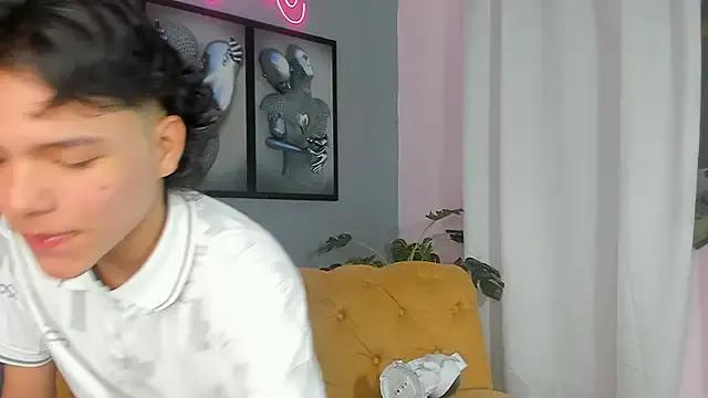 Amazing Camillo_virgil wants you to fuck his body now camillo_virgil from StripChat