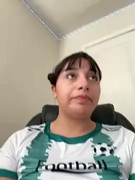 Watch amazing escort CharmingMaddie CharmingMaddie from StripChat