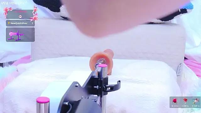 Cupid_33333 from StripChat