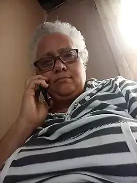 Curvyboody from StripChat