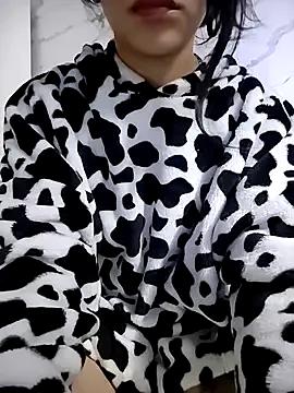 Discover ElaRuil69, they want to masturbate for you ElaRuil69 from StripChat