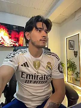 Explore Elian_savoy, he wants to masturbate for you Elian_savoy from StripChat