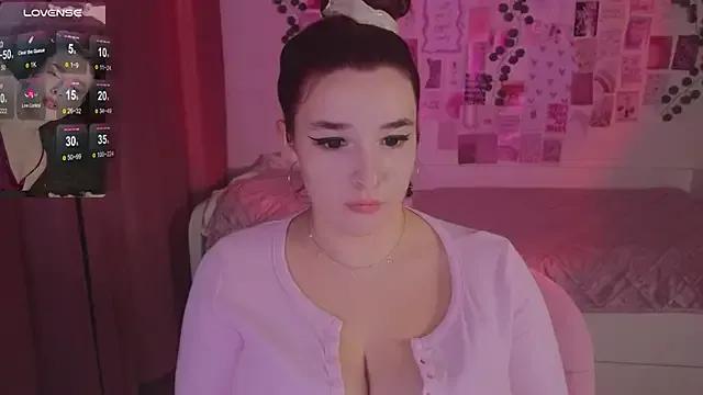 Iwi_wi_wi from StripChat