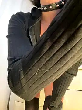 Join StripChat's Lissa_kis Lissa_kis from StripChat