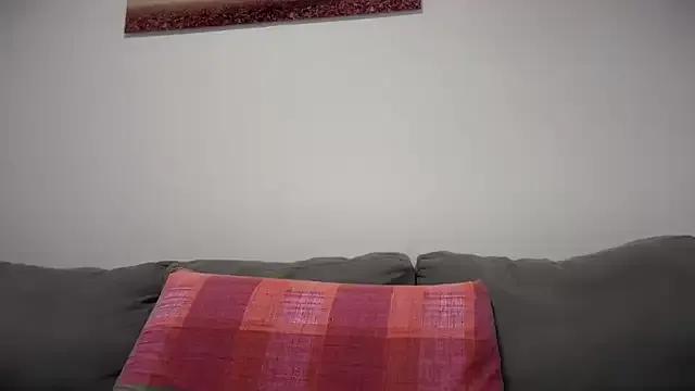 LunaDisempre from StripChat