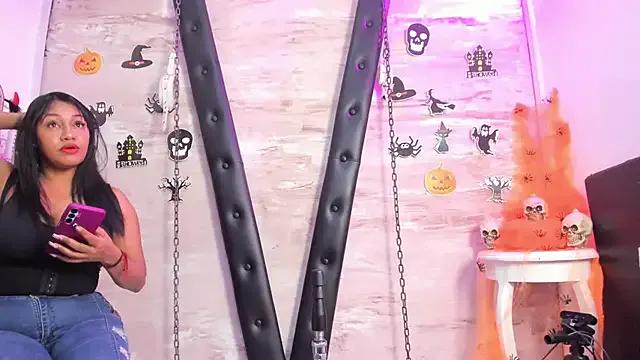 Sweet Madame_pain_ wants you to fuck their body now Madame_pain_ from StripChat