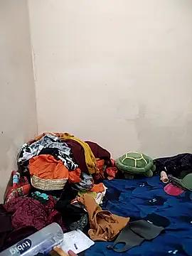 Watch naked camslut Meenu_bhabhi547 meenu_bhabhi547 from StripChat