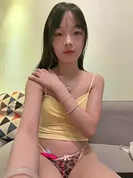 meimei_x from StripChat