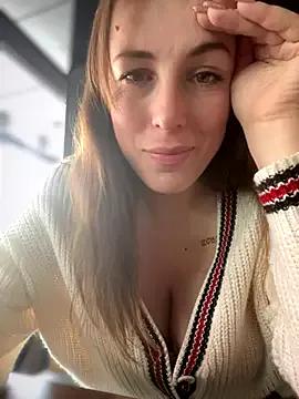 Cute MommmyYummy from StripChat MommmyYummy from StripChat