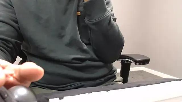 Admire dirty performer OfficeBoy_M OfficeBoy_M from StripChat