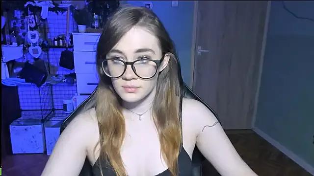 PureHeartt_ from StripChat