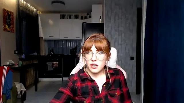 Reginasmilee from StripChat