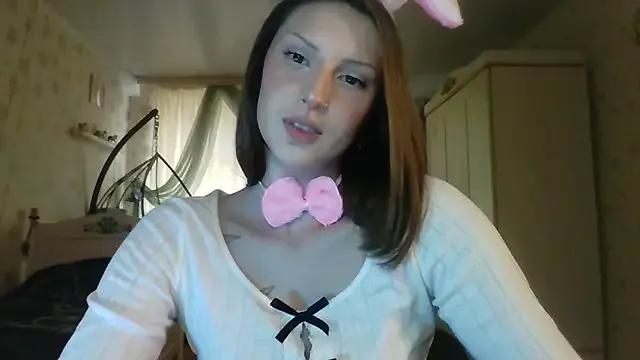 RuxaShade from StripChat