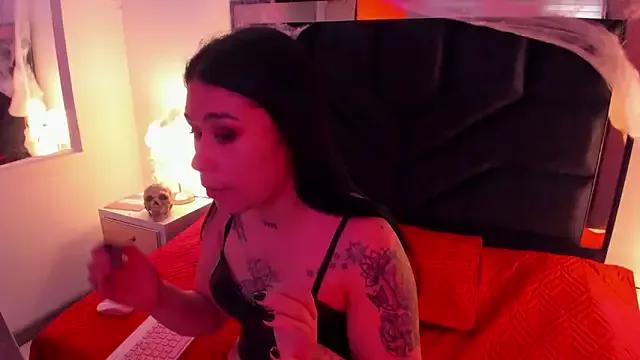 Watch StripChat's SusanVilla SusanVilla from StripChat