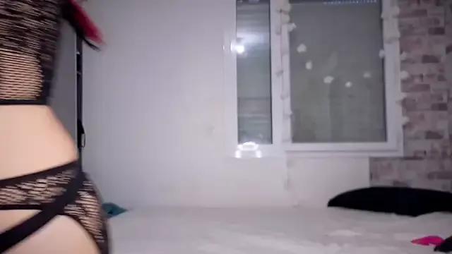 VictoriAthena from StripChat