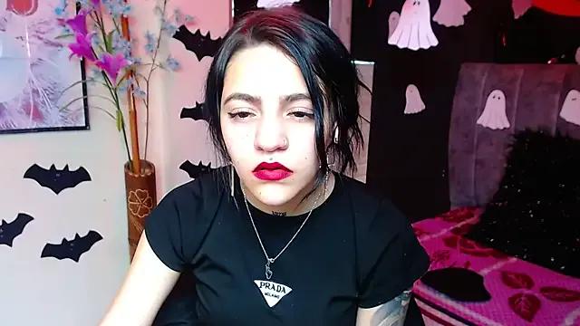 Discover naked stripper Violettasquirt Violettasquirt from StripChat